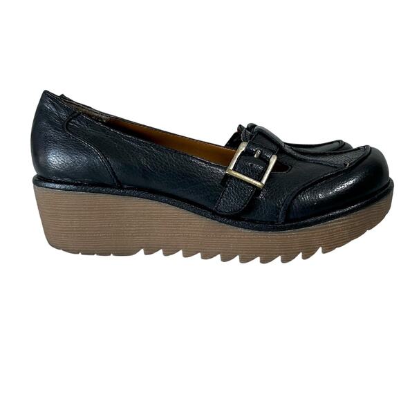MIA Chunky Platform Mary Jane Wedge Size 6M Academia Lug Sole T Strap Preppy - Picture 1 of 14